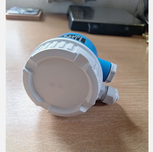 Endress+Hauser E+H Liquiphant FTL51B FTL51B-1MU5/0 Interruptor de Nivel Digital Simple y Seguro IP67/IP68 con Precisión del 0.05% - Product Image 3