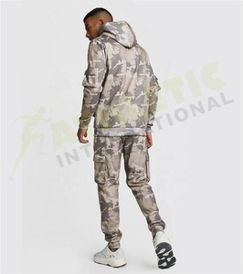 Chándal deportivo de buena calidad al por mayor con logotipo personalizado para hombre, chándal de manga larga con estampado de sublimación y cremallera de algodón - Product Image 3