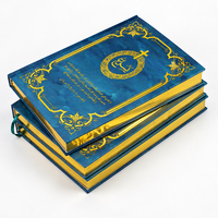 Livre religieux personnalisé à couverture rigide avec estampage à chaud doré, bords dorés et marque-page en ruban, OEM pour le marché du Moyen-Orient