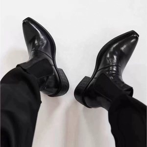 Bottines Chelsea en cuir véritable noir, bout pointu, bande élastique, hauteur de la cheville, semelle en caoutchouc, style automne - Product Image 4
