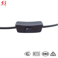 Interruptor de Cable Unipolar/Bipolar de 250V 2A 303 con Herrajes de Cobre, Protección IP30, para Luminarias de Mesa
