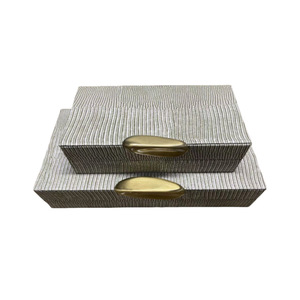 Caja decorativa <span class=keywords><strong>de</strong></span> cuero creativa <span class=keywords><strong>de</strong></span> diseño moderno MODELO <span class=keywords><strong>DE</strong></span> ALUMINIO casa ventas Oficina gabinete ornamento decoraciones suaves al por mayor - Product Image 1