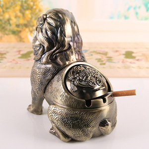 Cendrier en métal et acier motif animal : pour la maison, le club, le cybercafé, l'hôtel, épaissi, commercial, tendance et personnalisable - Product Image 4