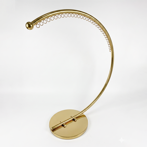 Espositore per Abiti di Lusso a Forma di C in Oro per Boutique di Alta Gamma, Stand Espositivo per Vestiti in Acciaio Inossidabile Resistente a Mezza Luna - Product Image 5