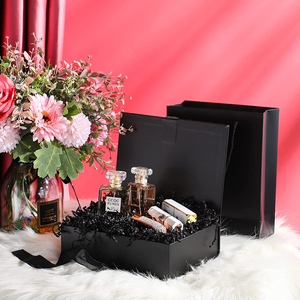 High quality custom rigid cardboard magnetic folding wedding dress clothing white gift box packaging cardboard box