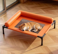 Lit surélevé pour chien en tissu Oxford durable et imperméable, avec cadre renforcé, faible MOQ, mobilier pour animaux de compagnie pour grands chiens, utilisation en salon