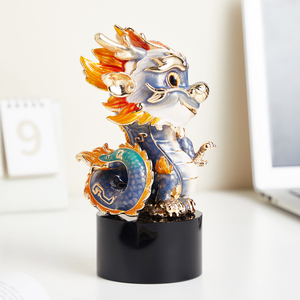 Figura Decorativa de Dragón Dorado, Amuleto de la Suerte del Año del Dragón, Regalo Artesanal, Decoración de Mesa - Product Image 4