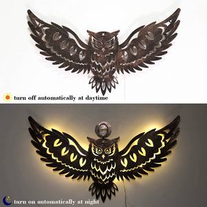 Shingel solaire applique extérieure porche Patio cour décoratif blanc chaud métal hibou suspendus lampes de jardin solaires - Product Image 3