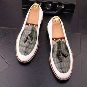 Men's <b>slip</b>-<b>on</b> loafers, British style leather shoes, 2025 new pointed toe business casual loafers - Product Image 4