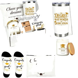 Coffret Cadeau de Remise de Diplôme Classe 2026 – Gobelet en Acier Inoxydable Personnalisé avec Impression UV et Bougie, Idéal pour Étudiants et Diplômés - Product Image 1