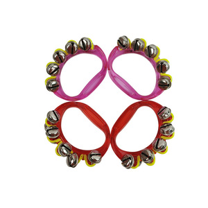 Sonajero de plástico con campanas de color rojo para niños, juguete musical, rango de edad de 0 a 24 meses - Product Image 5