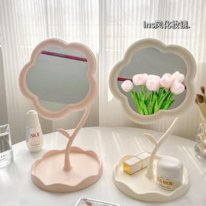 Miroir de maquillage de bureau en forme de fleur avec plateau de rangement, rotation à 360 degrés, pour étudiants, dortoir, bureau, utilisation comme miroir de vanité - Product Image 5
