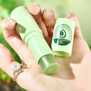 Bâton anti-moustiques à base de consoude multi-effets : Frais, non gras, d'origine végétale, soin rafraîchissant, <span class=keywords><strong>ultra</strong></span>-portable - Product Image 2