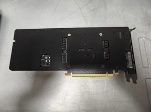 การ์ดเร่งประมวลผล AI ระดับมืออาชีพ V100 32GB มือสอง ระบบระบายความร้อนแบบพาสซีฟ หน่วยความจำ 32GB HBM2 PCIe 3.0 - Product Image 2