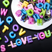 Perles Alphabet en Acrylique Plaqué UV Multicolores à Grand Trou (A-Z) pour la Fabrication de Bijoux et Porte-clés DIY - Vente en Gros