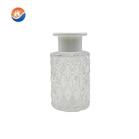 Diffuseur de parfum d'ambiance en verre cylindrique gaufré de haute qualité avec bouchon couronne et bâtonnets diffuseurs