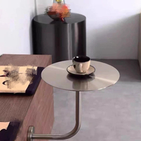 Table d'appoint murale ronde en acier inoxydable, support de tasse à café incurvé à fixation par pince, style moderne et minimaliste