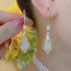 Boucles d'oreilles pendantes longues et polyvalentes, géométriques, serties de diamants et de pierres œil-de-chat - Product Image 6