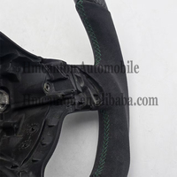 Le Volant de Voiture le Plus Populaire en Fibre de Carbone et Microsuède avec Coutures pour Volkswagen Golf 6ème Génération GTI