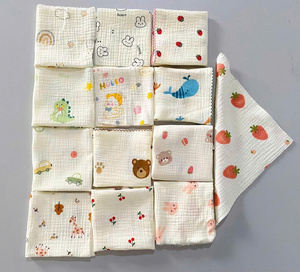 Lingette à épaules carrée en mousseline de coton pour nouveau-nés, 20x20cm, ultra douce, absorbante, imprimée, design textile doux et sûr pour bébé - Product Image 1