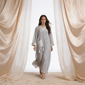 Abaya en polyester brodée de luxe pour femmes musulmanes, robe élégante, fournisseur en gros - Product Image 2