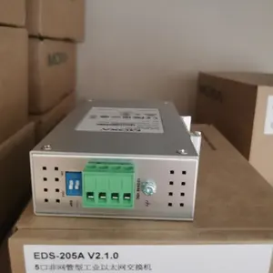 MOXA 5-портовый компактный Неуправляемый коммутатор Ethernet EDS-205A