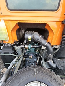 Camion benne d'occasion de haute qualité Howo 6x4, 10 roues, 371 CV, pour le transport de terre excavée, de sable et de gravier dans le secteur de la construction - Product Image 5