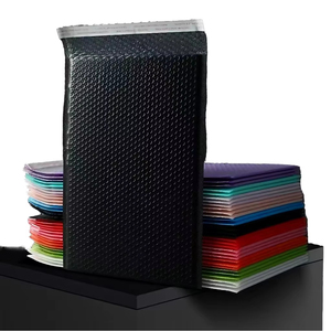 Sobres de Envío Acolchados Resistentes Guandu, Negros, con Burbujas, a Prueba de Manipulación, Bolsas de Mensajería Impermeables para una <span class=keywords><strong>Entrega</strong></span> Segura - Product Image 1