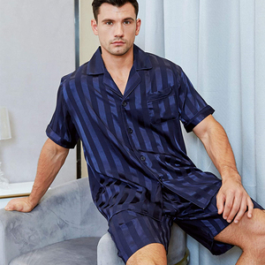 Hot Pyjama 2021 Thiết Kế Mới Satin Lụa Thoáng Khí Ngắn Tay Áo Hàng Đầu Và Quần 2Pcs Set Ngủ Cho Nam Giới - Product Image 2