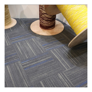 Le <span class=keywords><strong>tapis</strong></span> modulaire commercial de polypropylène démontable de bureau couvre de tuiles le <span class=keywords><strong>tapis</strong></span> carré durable pour la salle de réunion de conférence - Product Image 6