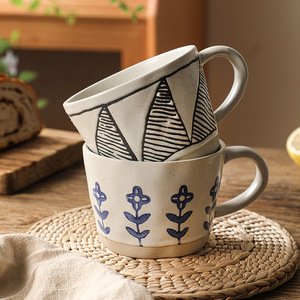 Mug en céramique rétro rustique créatif avec motif peint à la main, haute valeur esthétique, pour le petit-déjeuner en couple, le café, l'usage quotidien - Product Image 1