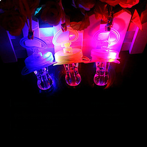 Sucette LED Lumineuse Clignotante, Jouet Farceur, Idéale <span class=keywords><strong>pour</strong></span> les Fêtes Lumineuses dans le Noir, Cadeaux <span class=keywords><strong>pour</strong></span> Halloween, Noël, <span class=keywords><strong>Anniversaire</strong></span> - Product Image 6