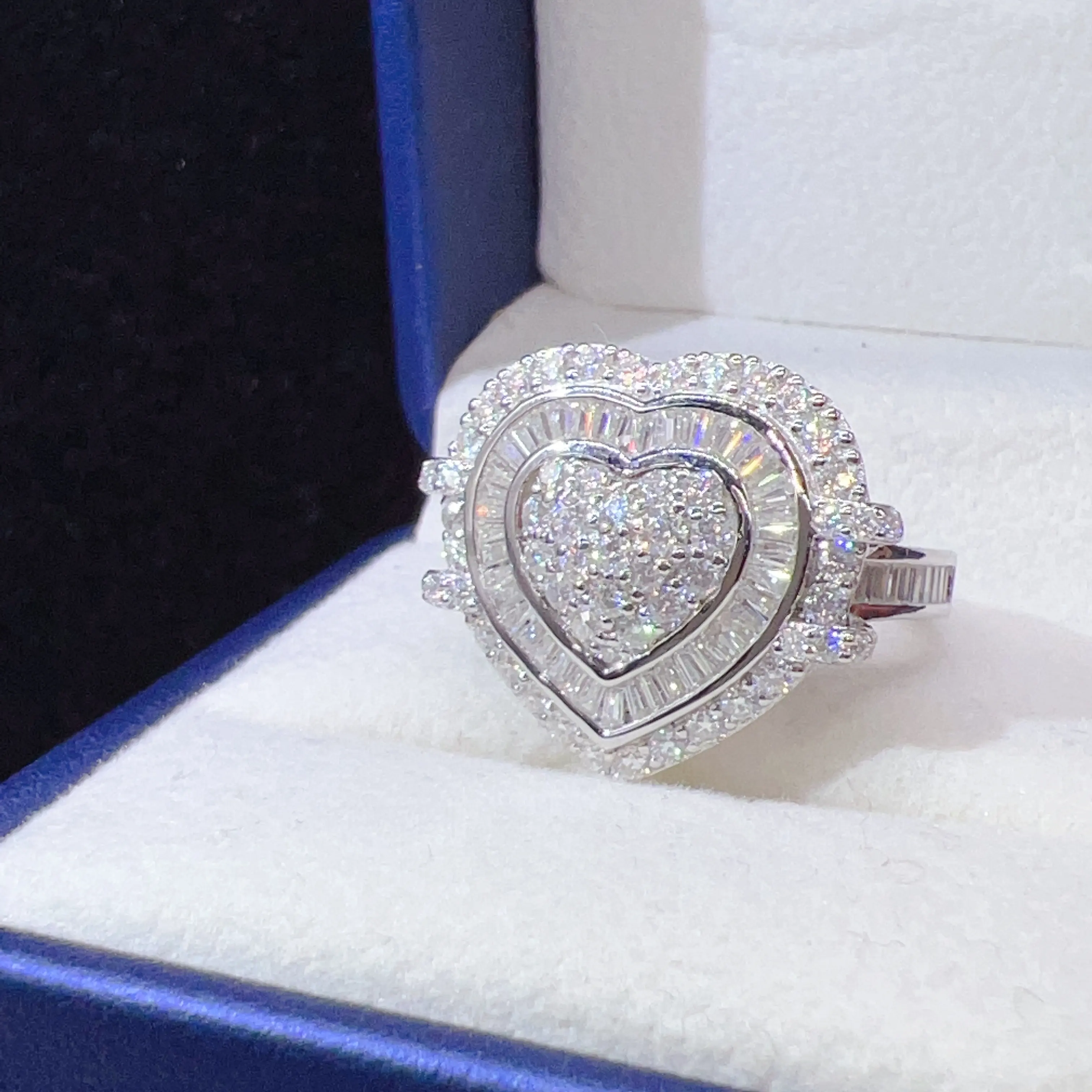 Custom Heart Ring Women Fine Jewelry Sterling Silver S925 VVS Moissanite Hip Hop Jewelry Diamond Ring