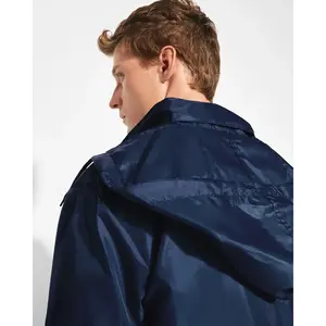 เสื้อแจ็คเก็ตกันน้ำ Island ผลิตสินค้าตามสั่ง - Product Image 2