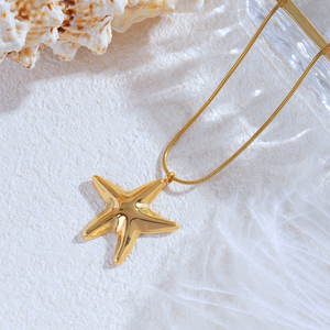 Collar con Colgante de Estrella Chapado en Oro TAYOINFASO, Cadena de Serpiente de Aleación, Joyería Unisex para Uso Diario - Product Image 5