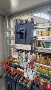 配電ボックス200Aおよび32A容量金属およびABS材料配電ボード - Product Image 5