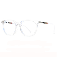 Anti Blue TR90 Cat Eye Luxury Gafas Marcos Hombres Mujeres Trending Styles UV400 Óptico Moda Gafas de computadora