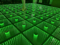 Dalles LED sensibles portables pour intérieur et extérieur, piste de danse LED pour boîte de nuit, scène de mariage magnétique, interactif, Pista De Baile