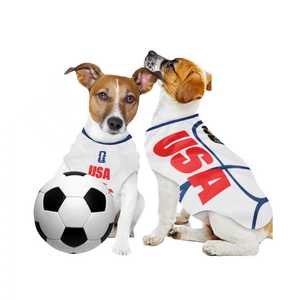 Vente en gros de vêtements doux et durables pour animaux de compagnie Vêtements pour chiens Harnais de collier de chien réglable confortable Laisse de marche de chat pour la Coupe du Monde de la <span class=keywords><strong>FIFA</strong></span> - Product Image 3