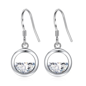 Orecchini Pendenti a Goccia a Forma di Mezzaluna per Donne, Eleganti Gioielli Pendenti a Mezzaluna - Product Image 1