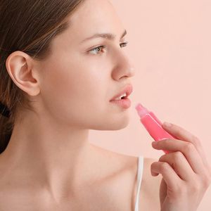 Tubes de rouge à lèvres vides en plastique souple en gros pour gloss et outils de maquillage, avec couleur et taille personnalisables - Product Image 4