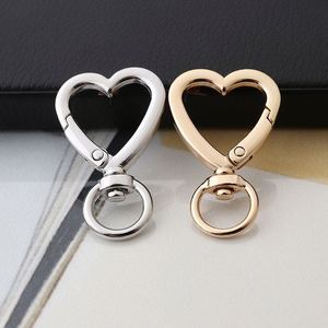 Accessoires de bagages à anneau à ressort, pendentif porte-clés rotatif, boucle de queue en forme de cœur et de quincaillerie, bijoux en alliage de zinc - Product Image 2