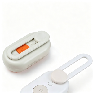 Cordless 3 In 1 Warm Mist <b>Pet</b> Grooming Tool A Rechargeable Spray and Massage Comb With Ergonomic Handle For Dogs And Cats - Product Image 4