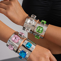 Bracelet manchette large et brillant pour femme avec grande pierre précieuse carrée, bijou tendance, idéal comme cadeau