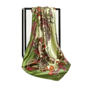 GHS017厂家直销新款经典彩色印花方形丝巾女