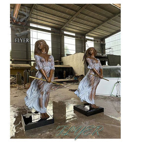 Moderna decoración de jardín al aire libre tamaño real ropa blanca aleteo música bronce bonita joven dama estatua bronce mujer escultura - Product Image 1