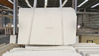 Dalle de calcaire blanc des Seychelles Matériau en pierre bon marché pour carrelage mural extérieur, revêtement et adaptation de piscine extérieure