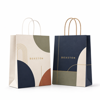 Sacs cadeaux en papier artisanal écologique personnalisés avec logo, poignées en ruban, finition de laminage aseptique, pour la restauration rapide