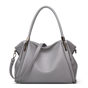 Borsa Tote Grigia Personalizzata in Pelle PU, Grande Capacità, Versatile, per Lavoro e Uso Quotidiano - Product Image 1