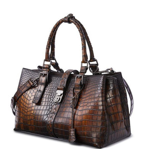 2025 Modish Top nouveau Design vente chaude dames en plein air en cuir véritable croix corps fronde sac à bandoulière ordinateur portable aventures en plein air - Product Image 3